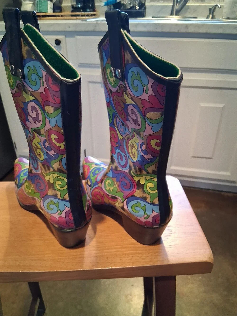 Smokey Mountain Colorful Swirl Pattern Women' s Western Rain Boots - Multicolor